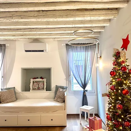 Διαμέρισμα Gingerbread Originale A Tema Natale In Centro Storico *